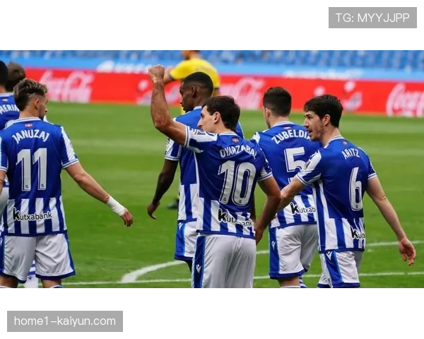 奥亚萨瓦尔梅开二度古德利建功 皇家社会半场2比1领先塞维利亚